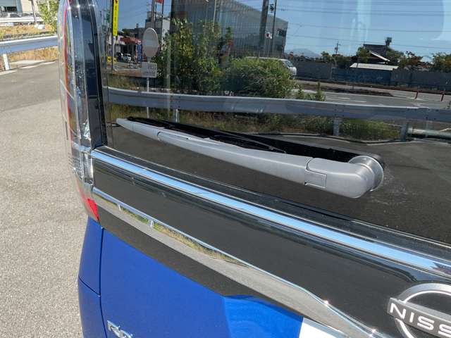 複数画像70