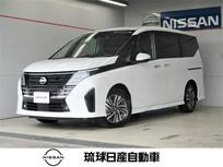 日産 セレナ 2000cc 2.0 ハイウェイスターV プロパイロット　パドルシフト付き