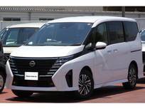 日産 セレナ 1400cc 1.4 e-POWER ハイウェイスターV