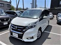 日産 セレナ 2000cc 2.0 ハイウェイスター VセレクションII 4WD