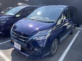 日産 セレナ 1200cc 1.2 e-POWER XV