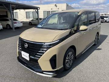 1.4 e-4ORCE ハイウェイスターV 4WD