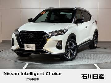 1.2 X FOUR スタイルエディション(e-POWER) 4WD 当社試乗車　プロパイロット　デカナビ　ア