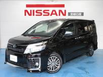 トヨタ ヴォクシー 2000cc 2.0 ZS 煌