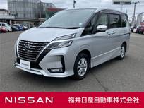 日産 セレナ 2000cc 2.0 ハイウェイスター V ステップタイプ 4WD 9インチナビ ブルーレイ対応 後席モニター