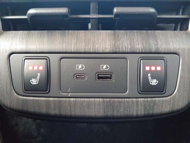 複数画像32