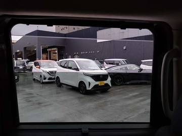 複数画像30