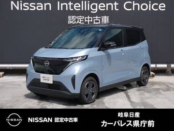 X 元試乗車/アラウンドモニター/充電ケーブル