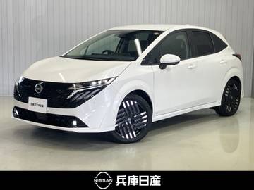 1.2 G FOUR レザーエディション 4WD 当社試乗車アップ・メーカーナビ・全周囲カ