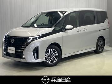2.0 ハイウェイスターV 当社社用車アップ・メーカーメモリーナビ・
