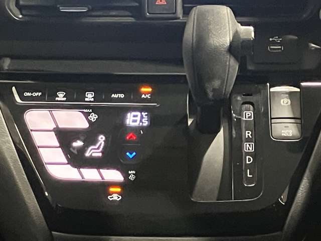 複数画像32