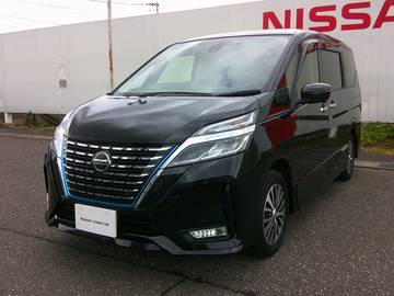 セレナ 1.2 e-POWER ハイウェイスター V アラウンドビューモニター　プロパイロット