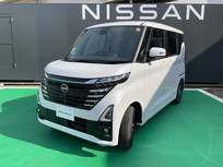 日産 ルークス 660cc 660 ハイウェイスターX 4WD 9インチ純正ナビ　アラビューM　ドラレコ