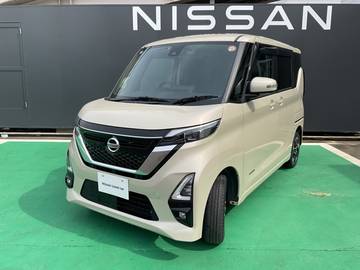 660 ハイウェイスターX プロパイロット エディション 4WD 9インチ純正ナビ　両側電動スライドドア