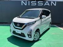 日産 デイズ 660cc 660 ハイウェイスターX 4WD 純正ナビ　アラビューM　ETC　ドラレコ