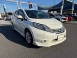 日産 ノート 1200cc 1.2 メダリスト ナビアラウンドビューLEDライト