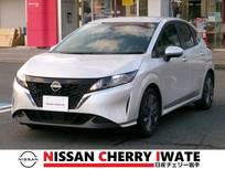 日産 ノート 1200cc 1.2 X FOUR 4WD 日産コネクトナビ
