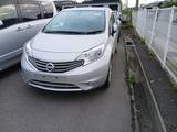 日産 ノート 1200cc 1.2 X FOUR 4WD