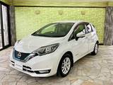 日産 ノート 1200cc 1.2 e-POWER メダリスト DOPナビ　AVM　インテリミラー　LED