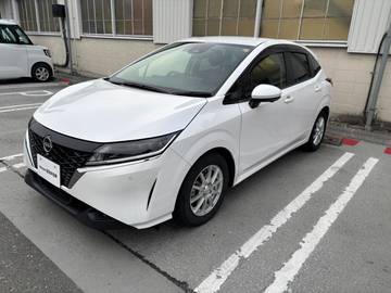 1.2 X メーカーナビ・アラウンドビューモニター・