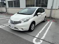 日産 ノート 1200cc 1.2 メダリスト X FOUR 4WD 純正ナビ　ETC