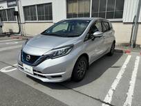 日産 ノート 1200cc 1.2 e-POWER X