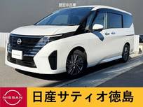 日産 セレナ 1400cc 1.4 e-POWER ルキシオン プロパイロット2.0・100V電源・ナビ・アラ