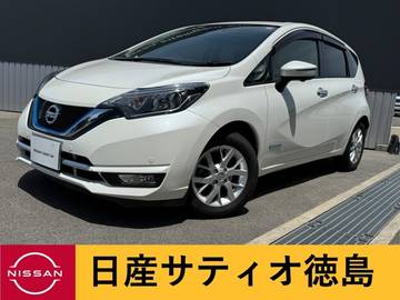 1.2 e-POWER メダリスト プレミアムホワイトインテリア・アラウンド