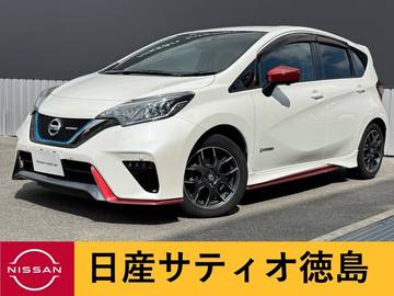 1.2 e-POWER NISMO 踏間違衝突防止・LEDライト・純正ナビ・ア