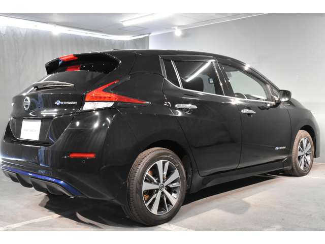 高知日産プリンス販売株式会社 カーパレス御座・高知県・リーフ