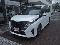 日産 セレナ 1400cc 1.4 e-POWER ハイウェイスターV NissanConnectインフォテインメントシステム装着車