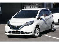 日産 ノート 1200cc 1.2 e-POWER メダリスト