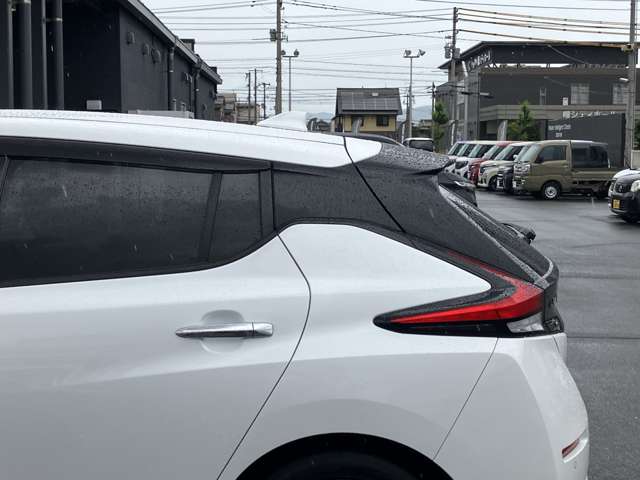 複数画像60