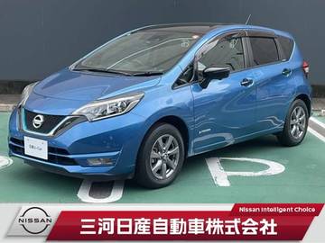1.2 e-POWER X FOUR ブラックアロー 4WD 純正ナビ　フルセグ　全周囲カメラ