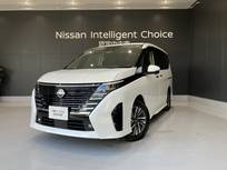 日産 セレナ 1400cc 1.4 e-POWER ハイウェイスターV LED 両側オートS 後席モニター プロパイロ