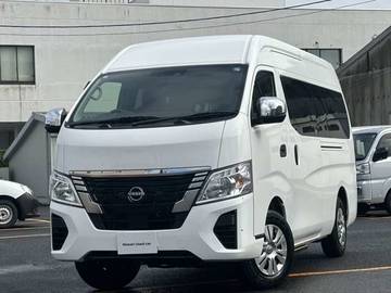 キャラバン 2.5チェアキャブ　車いす2名仕様 自社社用車　全周囲カメラ　衝突軽減