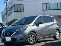 日産 ノート 1200cc 1.2 e-POWER X 純正ナビ　全周囲カメラ　踏み間違い防止