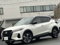 日産 キックス 1200cc 1.2 X ツートーン インテリアエディション (e-POWER) プロパイロット　純正ナビ　全周囲カメラ