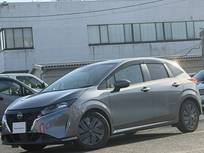 日産 ノート 1200cc 1.2 X 衝突軽減ブレーキ　純正ナビ　全周囲カメラ
