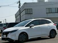 日産 ノート 1200cc 1.2 X 純正ナビ　プロパイロット　全周囲カメラ