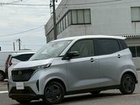 日産 サクラ X 衝突軽減　踏み間違い防止　バックカメラ
