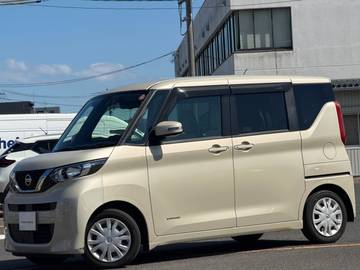 660 X 純正ナビ　全周囲カメラ　踏み間違い防止