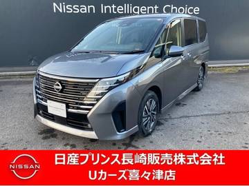 2.0 ハイウェイスターV ナビゲーション　アラウンドビューモニター