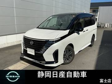 2.0 ハイウェイスターV セレナ　ハイウェイスターV　純正ナビ