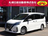 日産 セレナ 2000cc 2.0 ハイウェイスター V 4WD 純正大型ナビ　アラウンドビュ-モニタ-