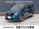 日産 セレナ 1400cc 1.4 e-4ORCE ハイウェイスターV 4WD 元当社試乗車・NissanConnectナビ・インテ