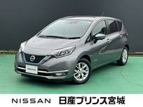 日産 ノート 1200cc 1.2 e-POWER メダリスト 日産純正7インチメモリーナビゲーション