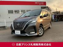 日産 セレナ 2000cc 2.0 ハイウェイスター V 4WD 日産ディーラーオプションナビ/アラウンド