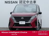日産 セレナ 1400cc 1.4 e-POWER ルキシオン Pパーキング・AC電源・寒冷地仕様
