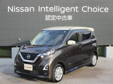 660 ハイウェイスターX 日産純正ナビゲーションMM320D-L